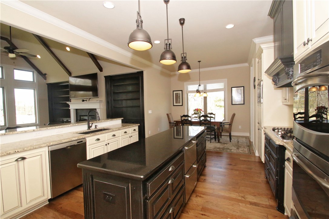 Shadow Valley PUD Ph Vii Rogers - Residential