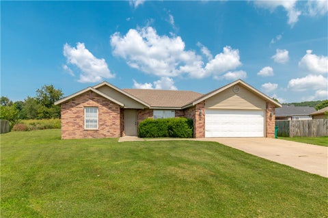 Photo of 1230 Bo Lane, Springdale, AR 72764 (MLS # 1361220)
