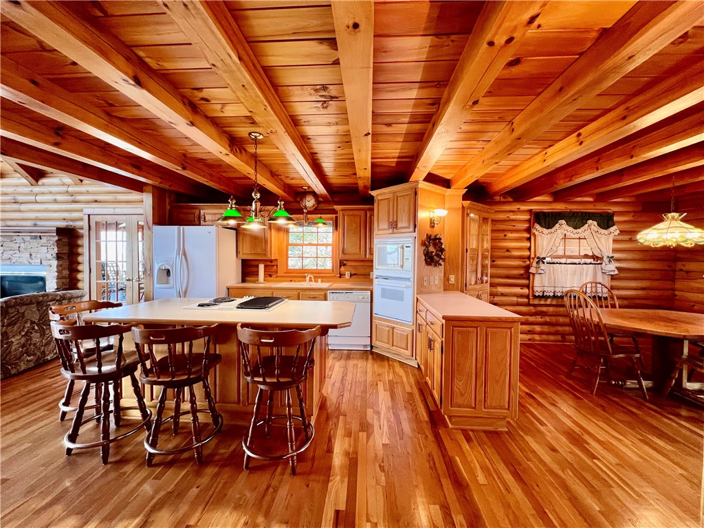Unit 5 Holiday Island - Residential
