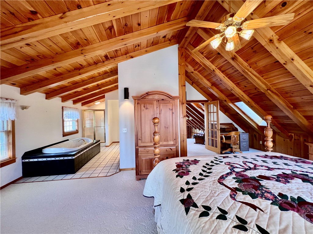 Unit 5 Holiday Island - Residential