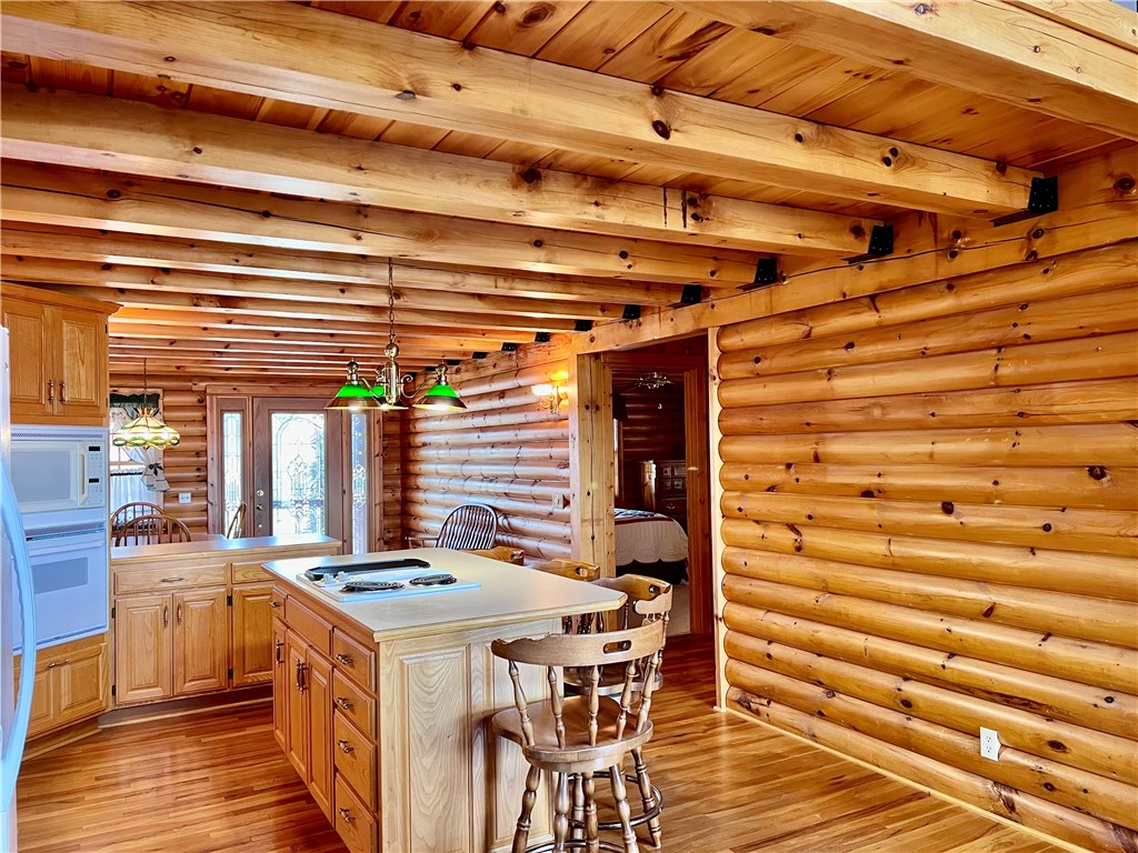 Unit 5 Holiday Island - Residential
