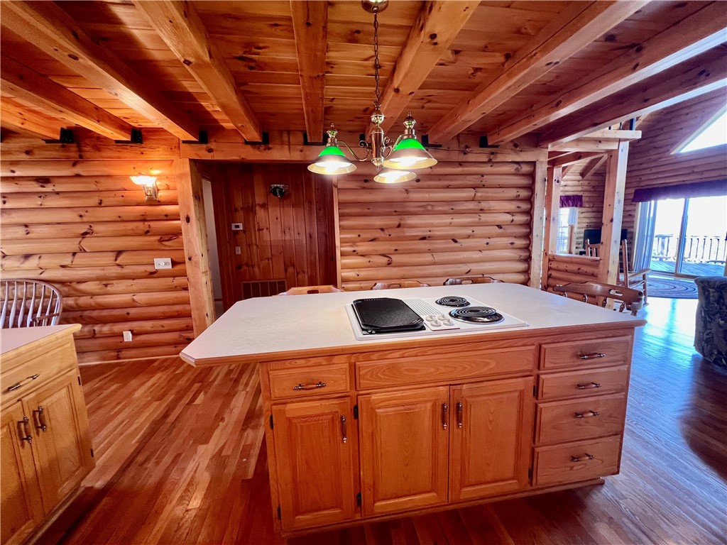 Unit 5 Holiday Island - Residential