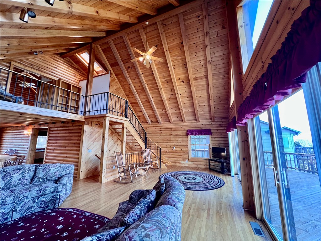 Unit 5 Holiday Island - Residential