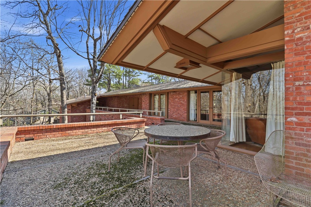 South Hampton Add - Residential Lease