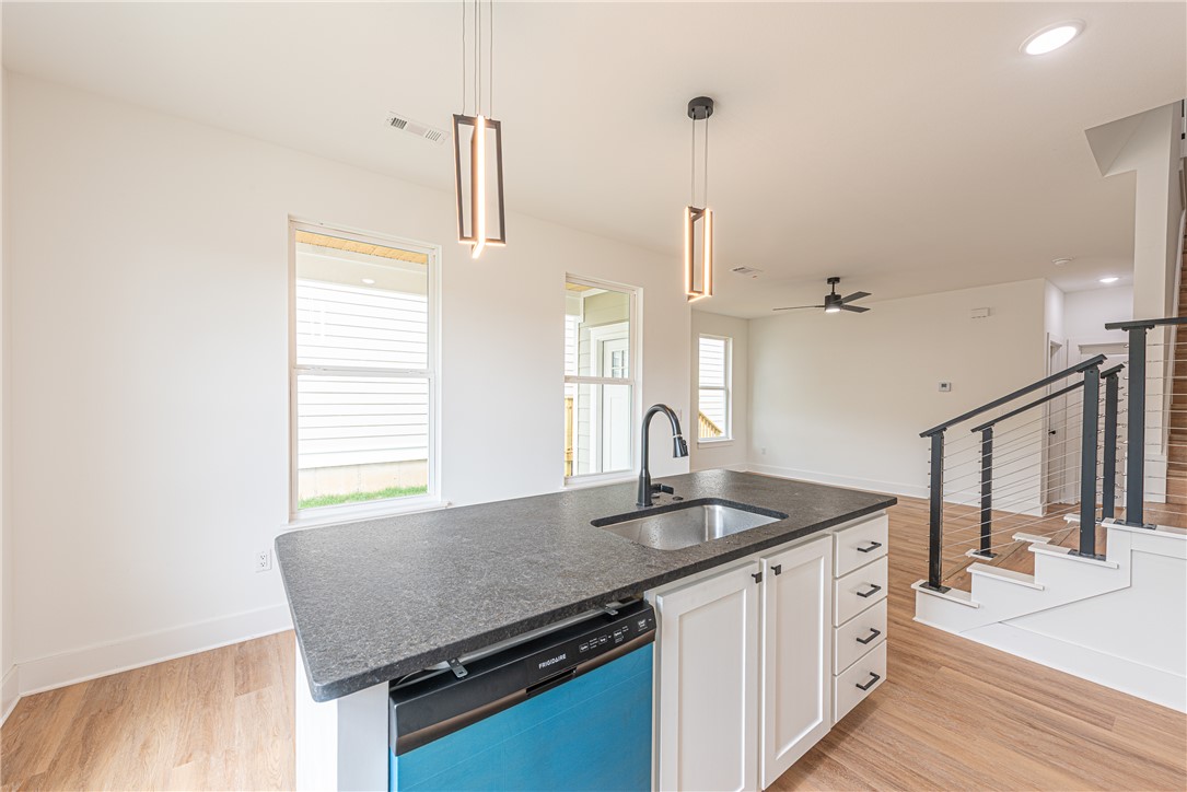 Southern Woods - Residential