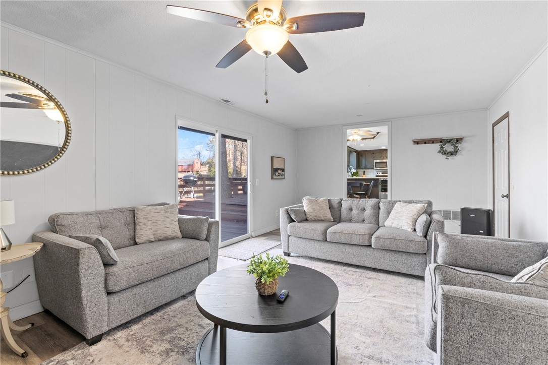 PINE RIDGE ESTATES-RURBAN - Residential