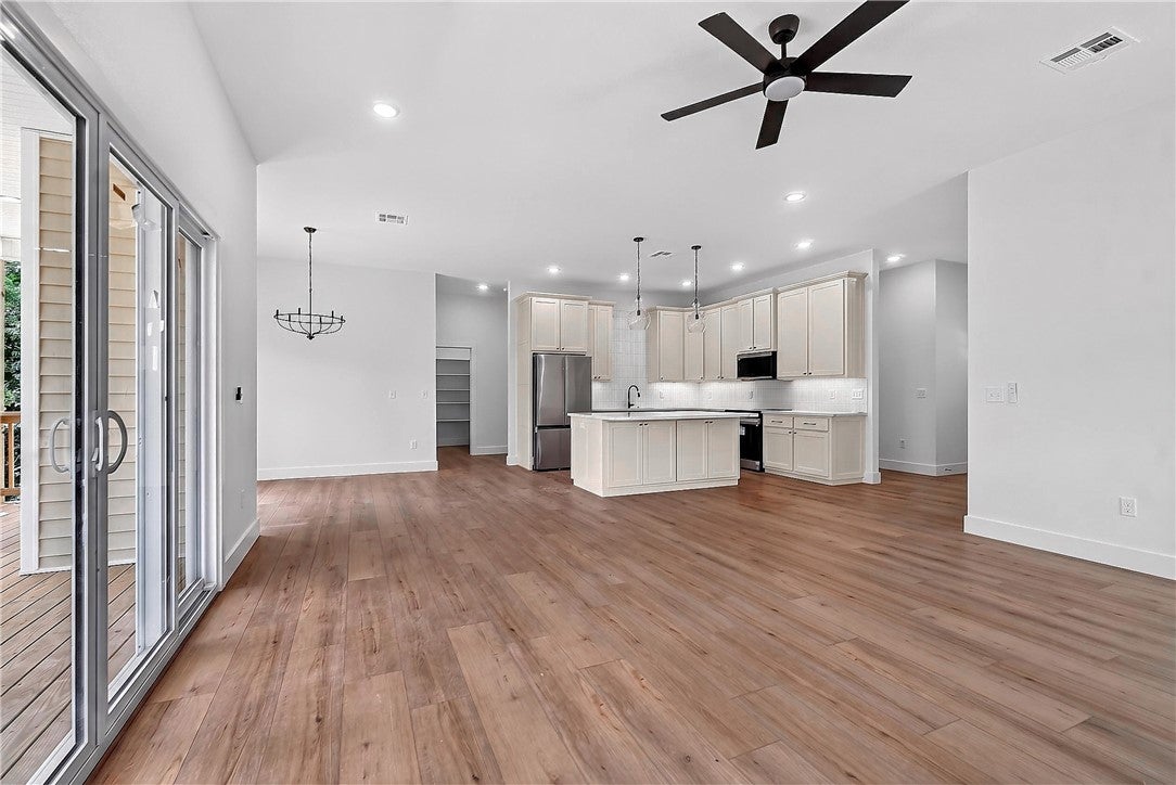 34 Littrell Drive