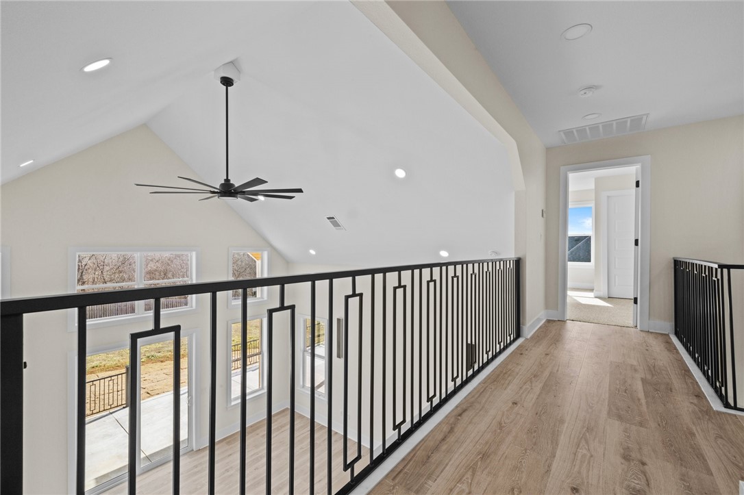 Sugar Creek Res Cmnty Ph I Pea Ridge - Residential Lease