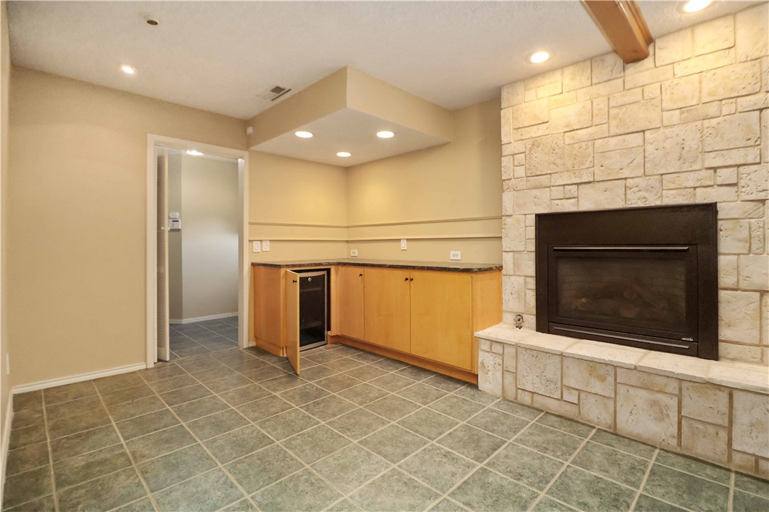 Chauteau Terrace - Residential