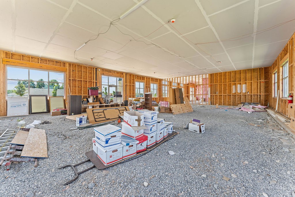 Walnut Valley Sub Bentonville - Commercial Lease