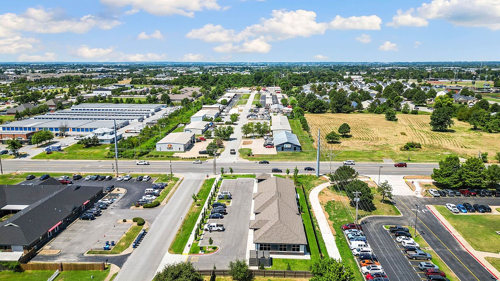 Walnut Valley Sub Bentonville - Commercial Lease