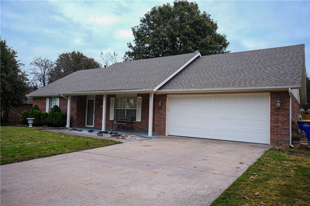 Highland Meadows Sub Ph Ii Lowell - Residential