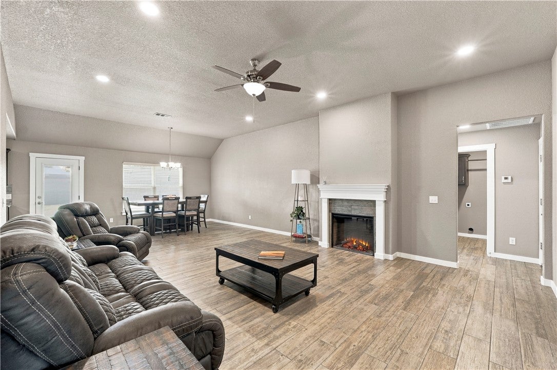 1624 Taylor Orchard Road