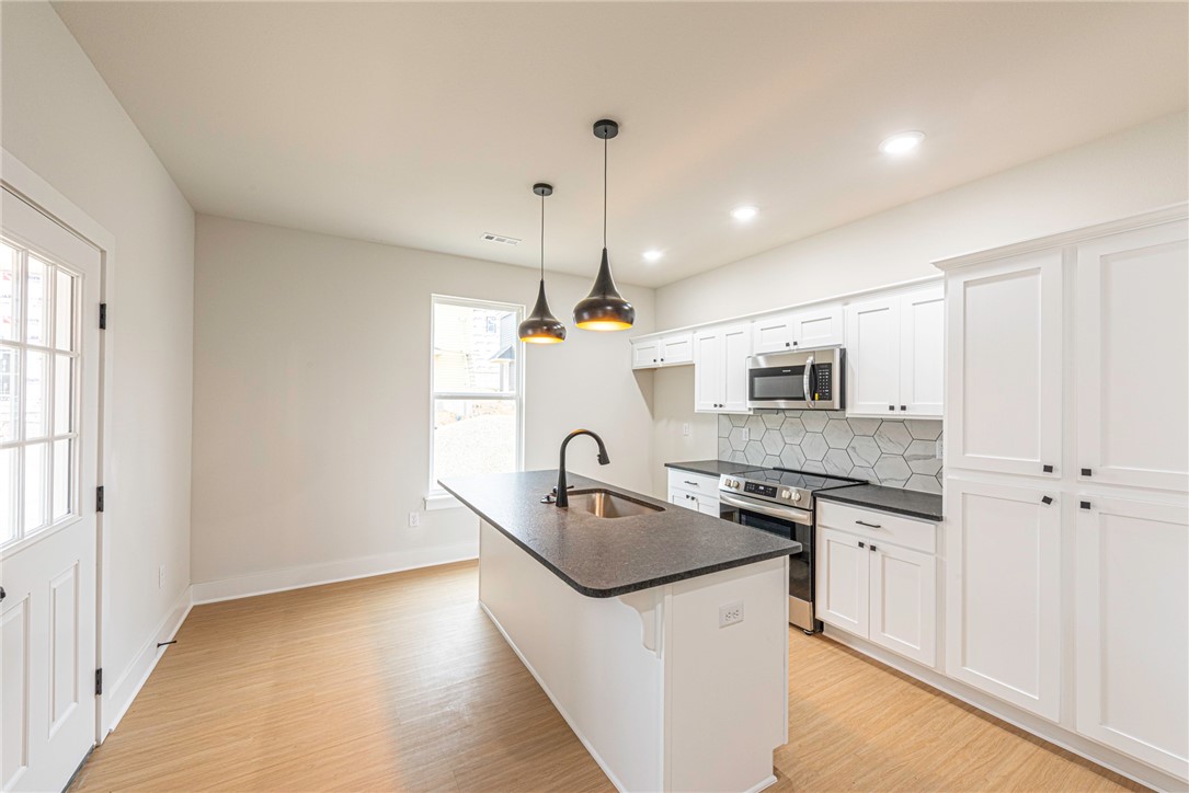 Southern Woods - Residential