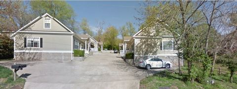 Photo of 230 N Olive Avenue, Fayetteville, AR 72701 (MLS # 1334973)