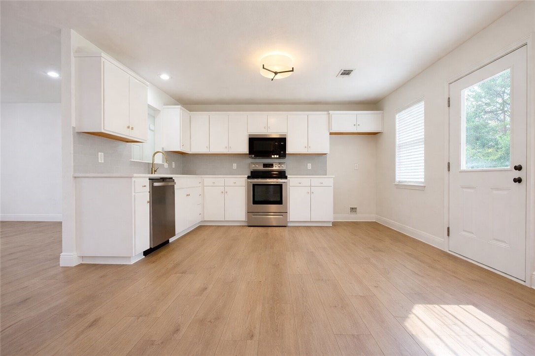 SOMERSETT - Residential