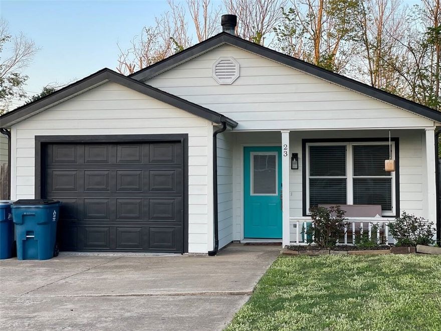 Want to invest in a successful, remodeled, and fully furnished short-term rental near Downtown Bentonville? Currently close to a 9% cap rate, this property could achieve higher with minimal effort. Centrally located right in-between the downtown square and Coler Mountain Gateway, this property has tons of bikers pass by daily, and offers great options no matter which way you go! Approx. 5-minute bike ride to either; a few minutes down the street from Walmart Home Office; and just a few minutes to the North is quick I-49 highway access! This area has molded into a hub for bikers who want mountain & road bike access yet remain centrally located. Biker or not, this location will serve you well! Recent improvements include: 2020-new roof and gutters, 2024-new HVAC, 2025-new durable Hardy Board siding. This home is ranked "Top 5% of homes" on Airbnb. Contact agent for stats and list of furnished items.