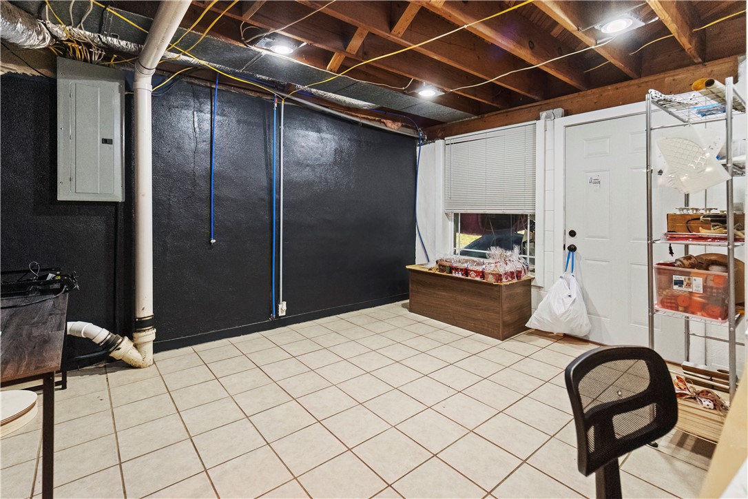 Moores Second Add - Residential