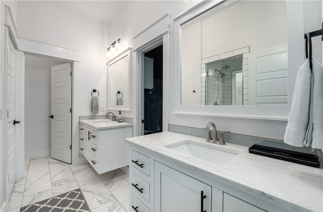 W A Burks Add Bentonville - Residential