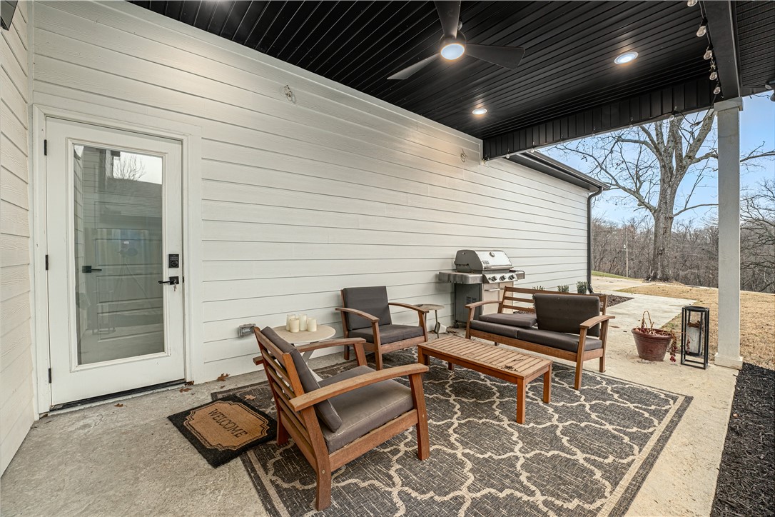 W A Burks Add Bentonville - Residential