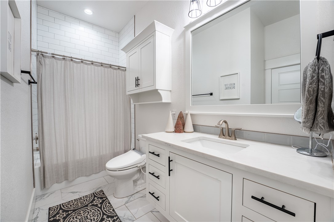 W A Burks Add Bentonville - Residential