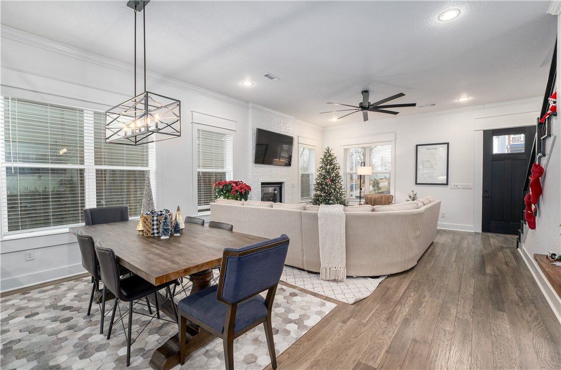 W A Burks Add Bentonville - Residential