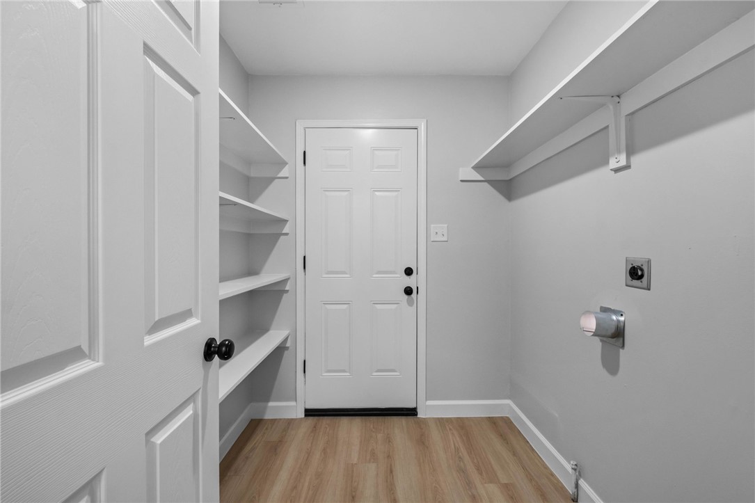 Royal Oaks Estates - Residential