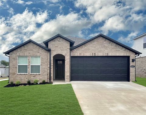 Photo of 4791 W Folsom Street, Fayetteville, AR 72704 (MLS # 1340532)