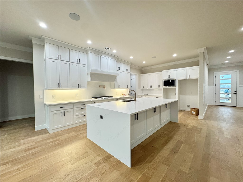 Aurora Heartbeat - Residential