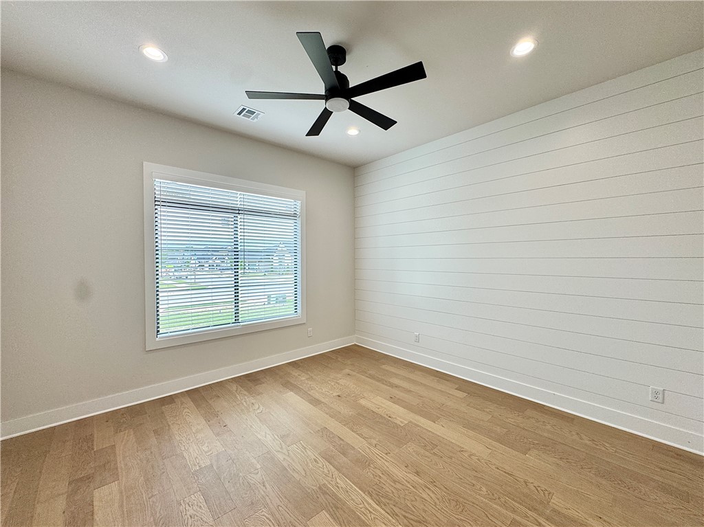 Aurora Heartbeat - Residential
