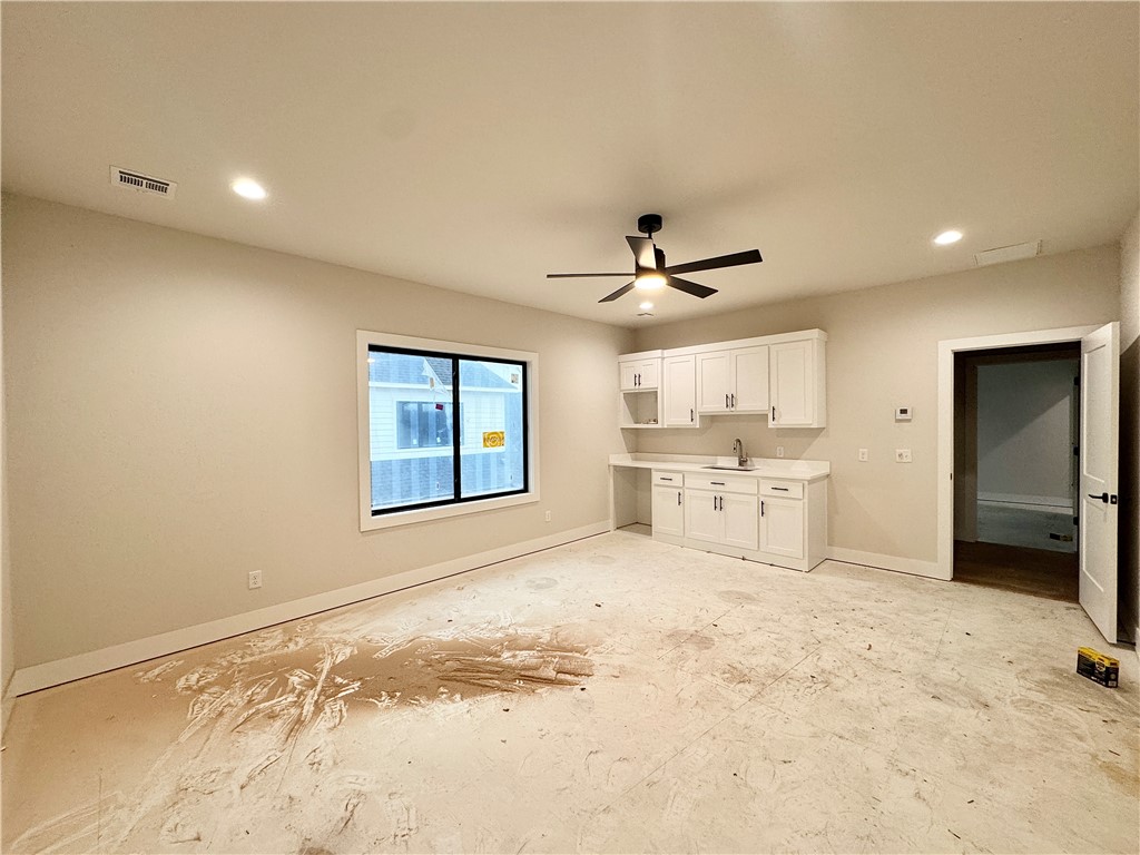 Aurora Heartbeat - Residential