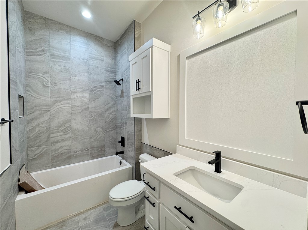 Aurora Heartbeat - Residential