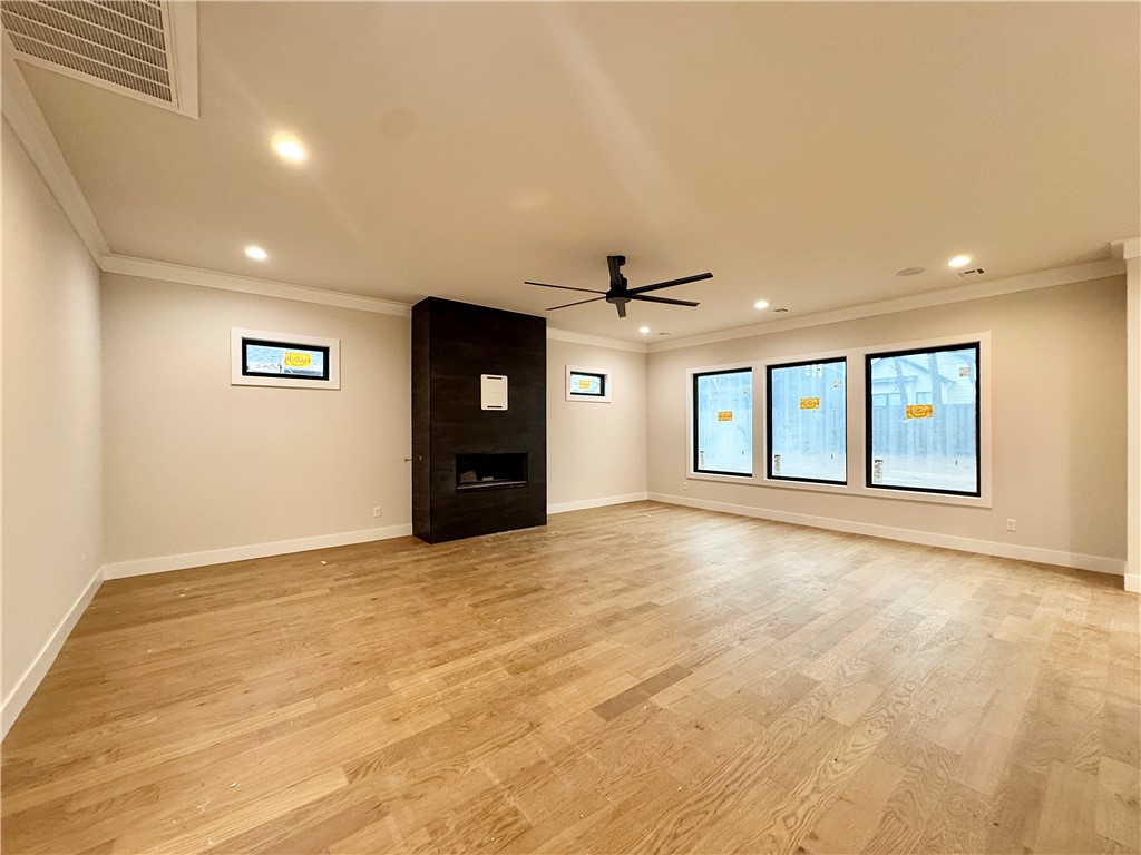 Aurora Heartbeat - Residential