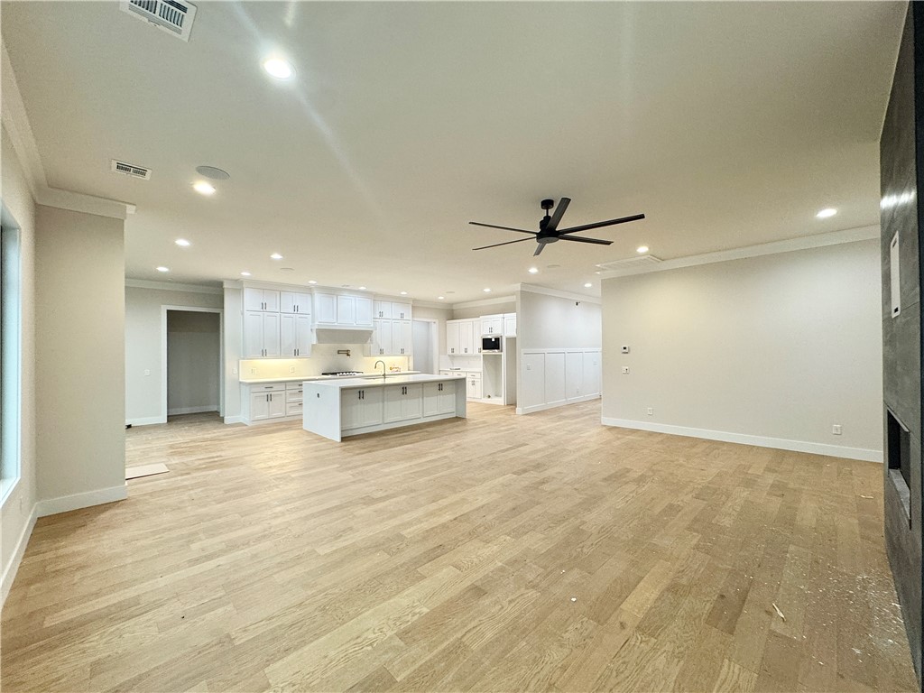 Aurora Heartbeat - Residential