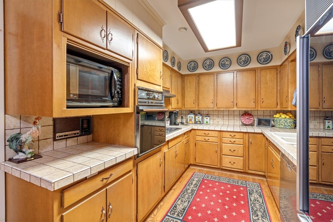 Strassheim Add Siloam Spgs - Residential