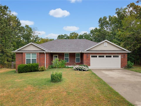 Photo of 10 Stonehaven Lane, Bella Vista, AR 72715 (MLS # 1361893)