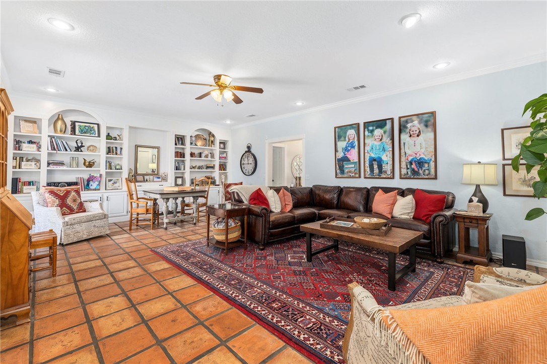 23-17-31 - Residential