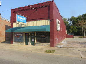 Commercial buildings, parking pads on Main Street