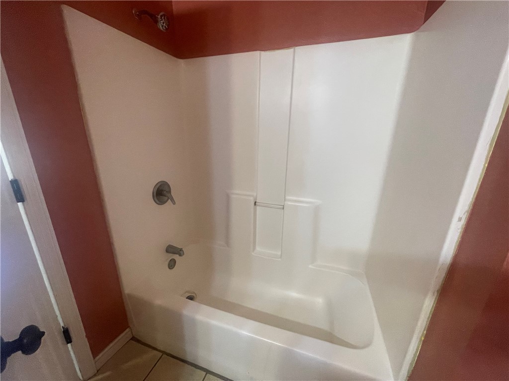 OAK RIDGE III - Residential