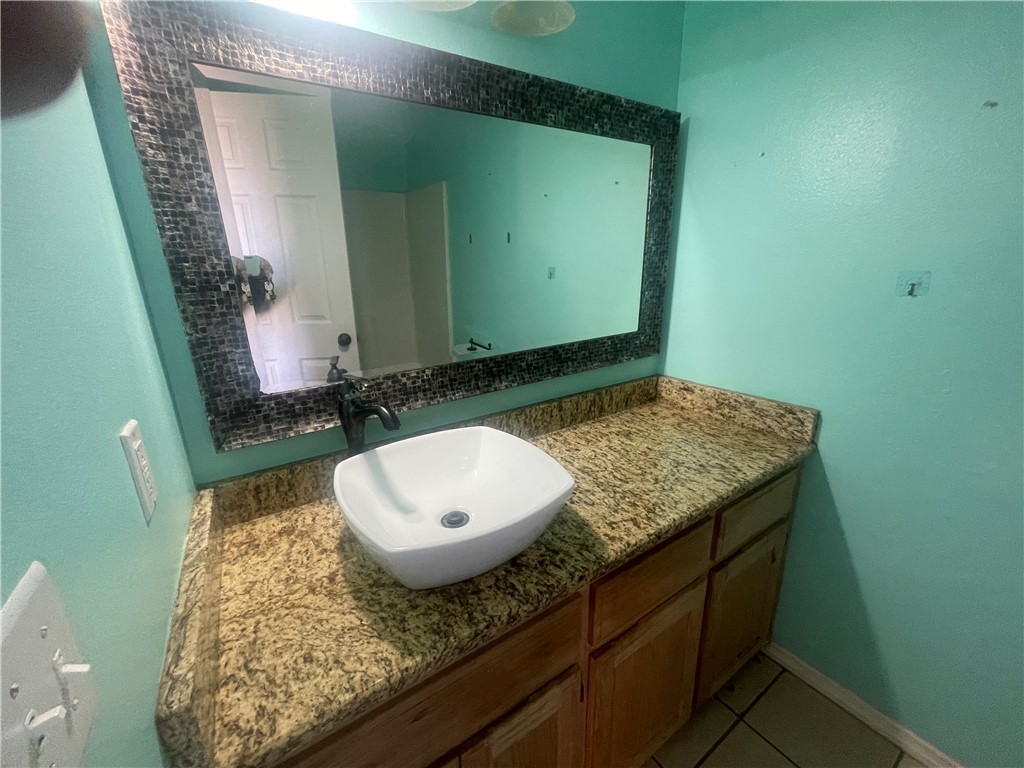 OAK RIDGE III - Residential