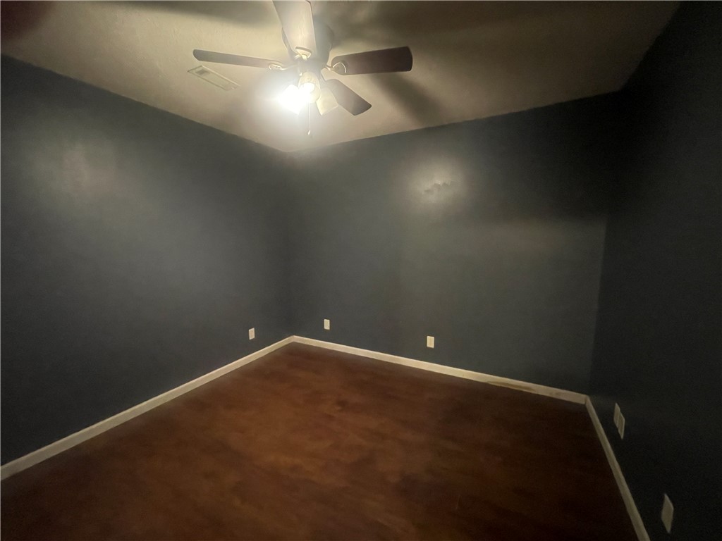 OAK RIDGE III - Residential