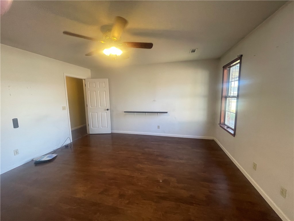 OAK RIDGE III - Residential