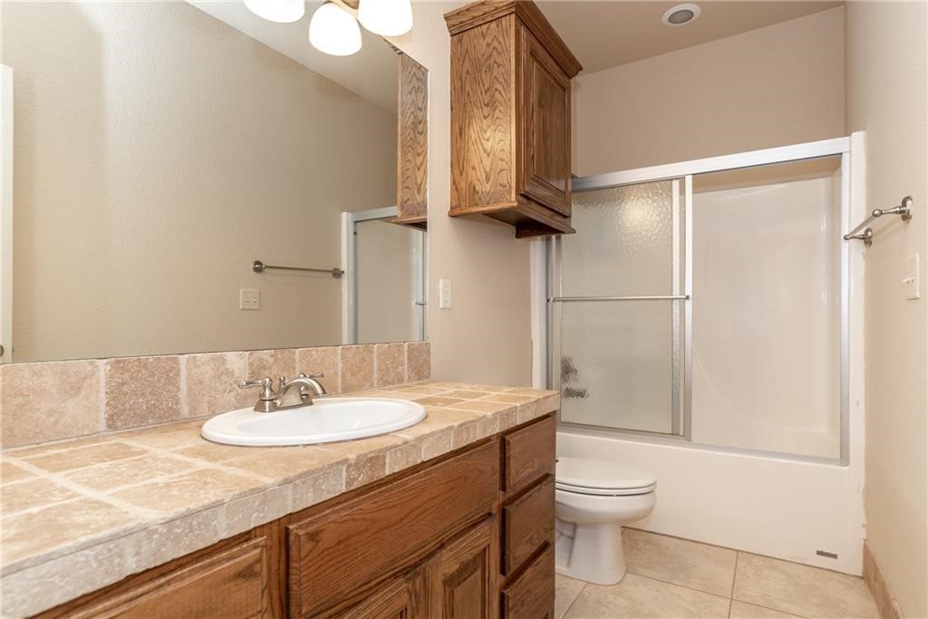 Courtyard - Residential Lease