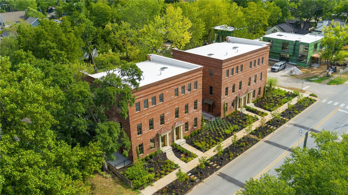 Demings 2nd Add Bentonville - Residential