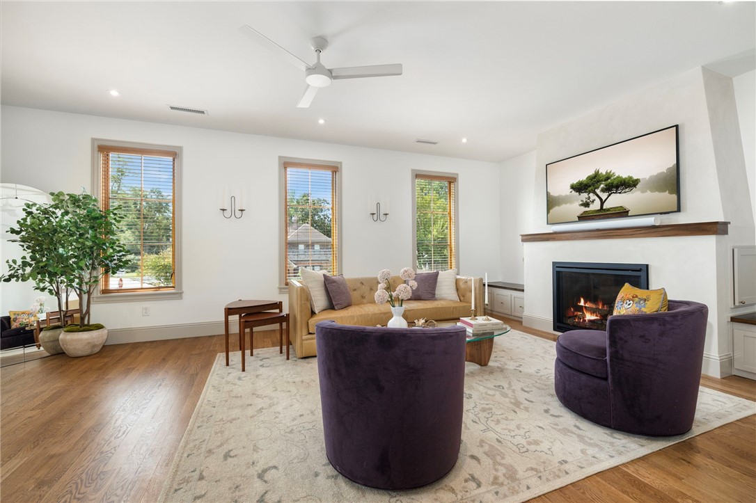 Demings 2nd Add Bentonville - Residential