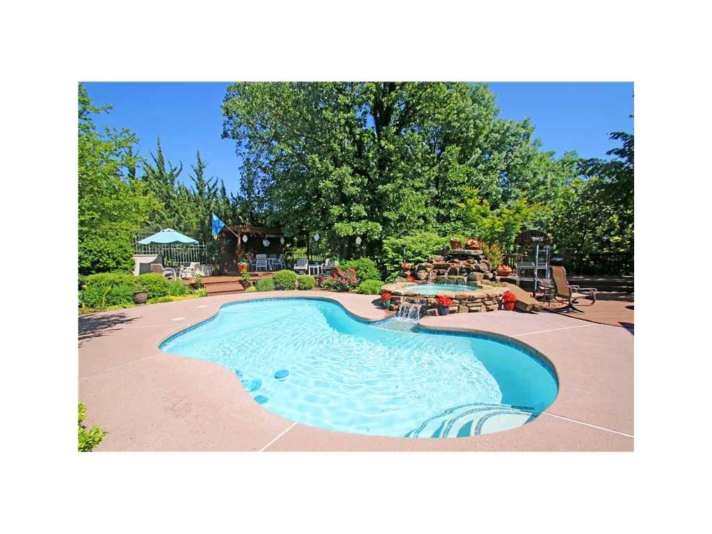 Ridgewood - Residential