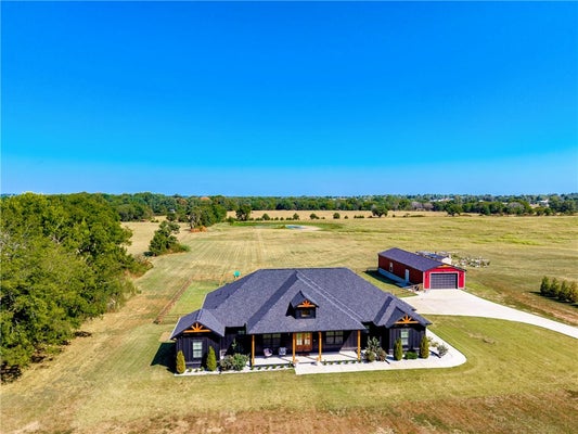 13568 S ERVAN BEEKS RD, FARMINGTON, AR 72730 - Image 2c5aa8e8edbced7464e0bfa97b8c1e9b/3203570011