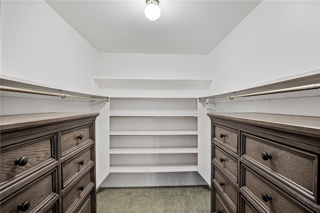 Golden Pond - Residential