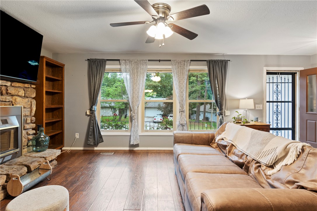 Lands End Sub Bvv - Residential