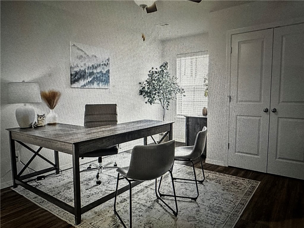 Woodward Park Ph I Highfill - Residential Lease